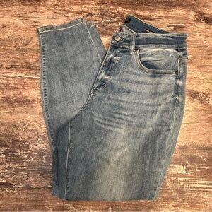 Judy Blue | VGUC Relaxed Fit Denim Jeans Pants Light Style Wash 16W